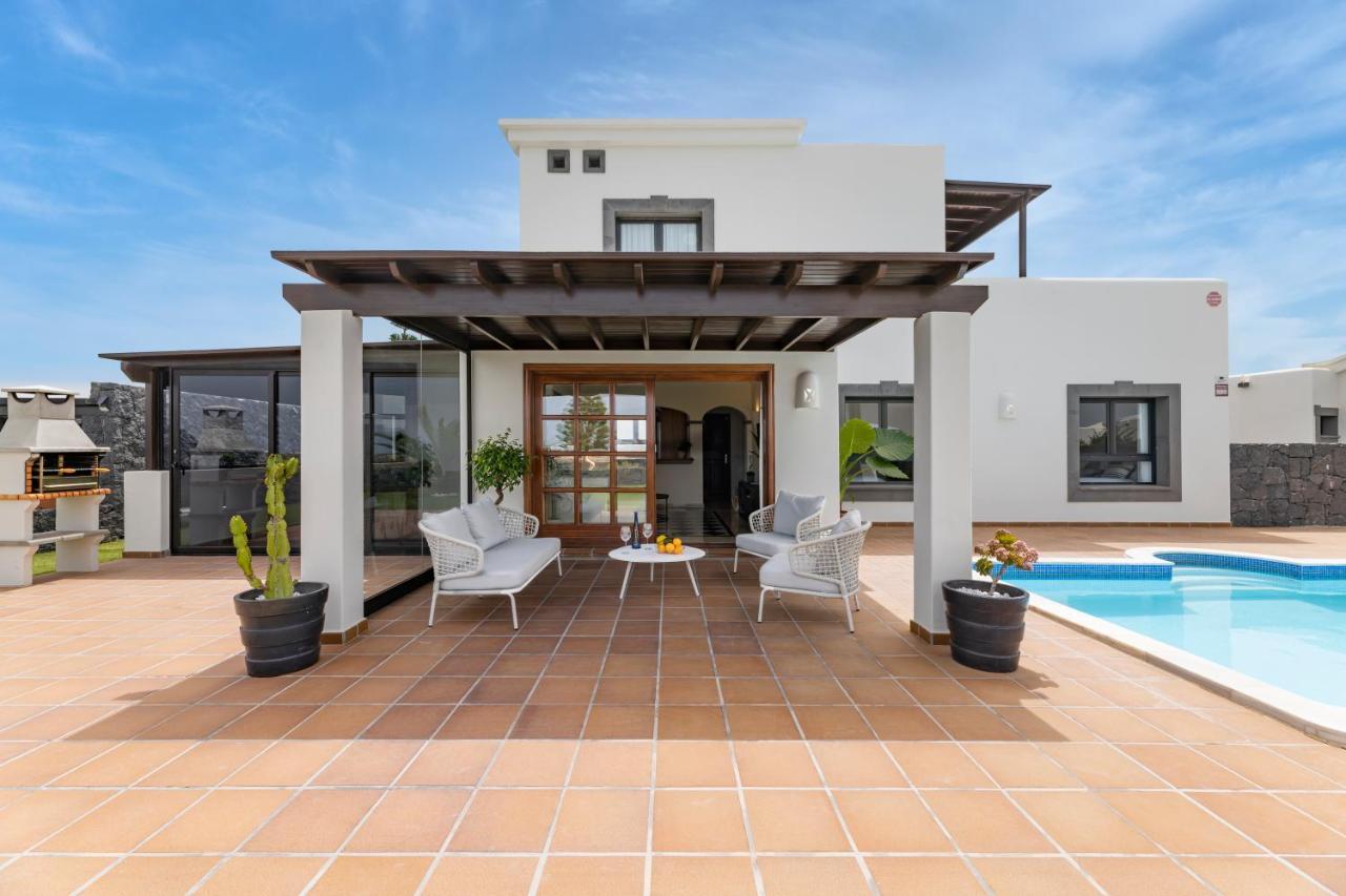 Lanzarote Villa Zafiro Game Room 16 Плая Бланка Екстериор снимка